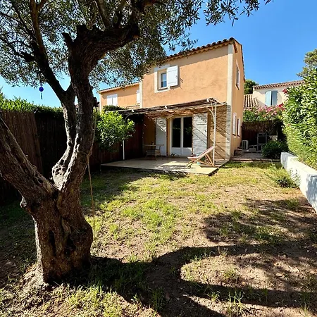 Bastidon Paisible Dans Residence Avec Piscine Frejus Exterior photo