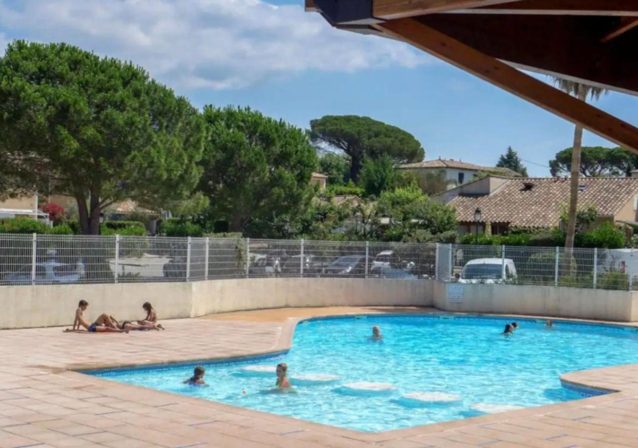 Holiday home Bastidon Paisible Dans Avec Piscine